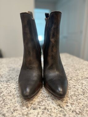 Freebird Janelle Black Leather Pointed-Toe Ankle Booties